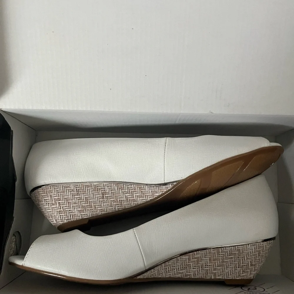 Alfani classic white